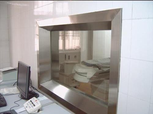 X射线医用铅玻璃的处理和安装